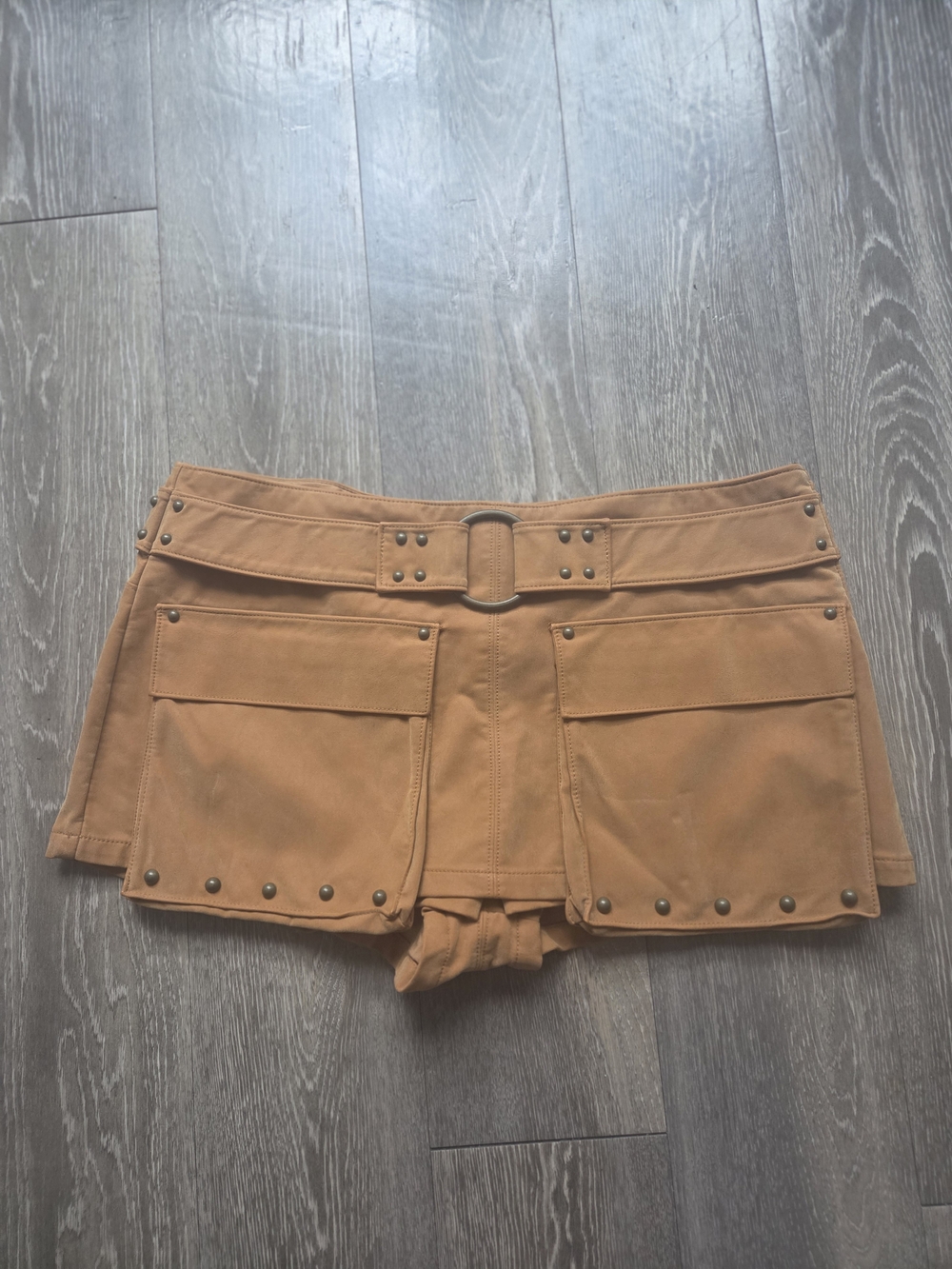 Free People Low- Waist Cargo Shorts 12 NWT